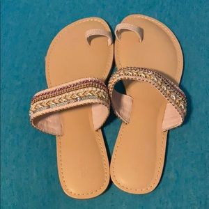 Embellished Toe-Loop sandals